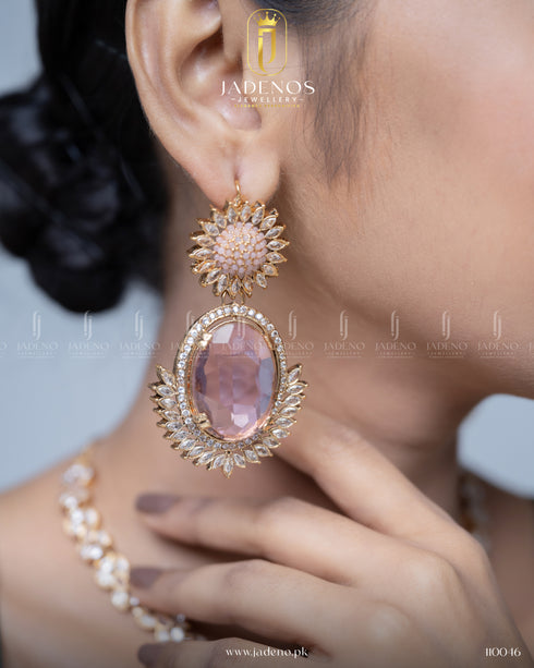 The Victoria Majesty Necklace Set